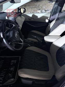 تۆیۆتا کۆرۆلا